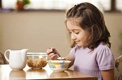 聚焦2017食品安全周 关注儿童健康饮食